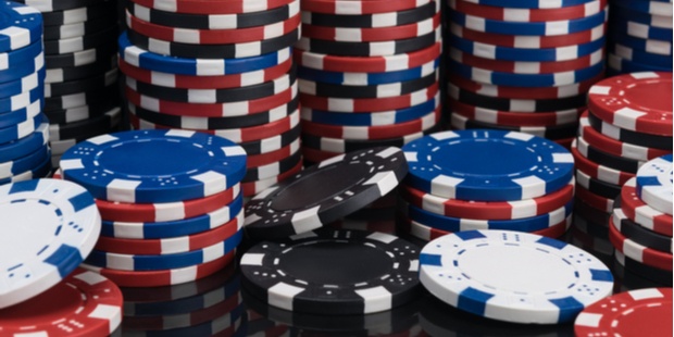 What kind of prizes can poker pros win regularly?